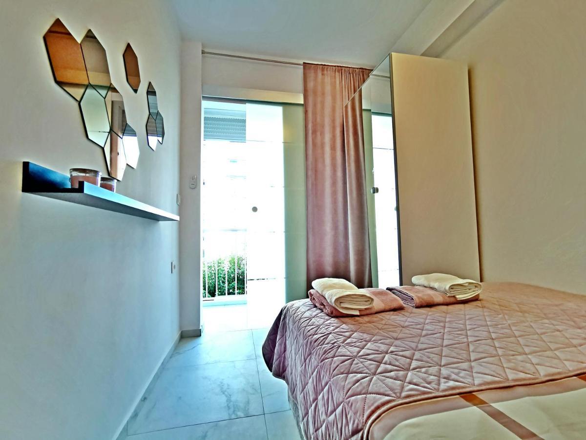Apartamento Ana Maria Playa de Gandia SOLO FAMILIAS Bagian luar foto